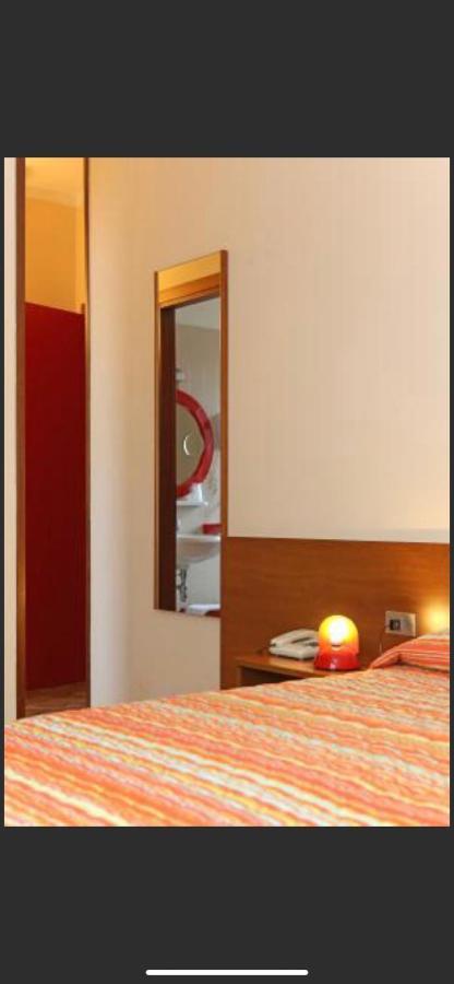 Hotel Santa Maria - Bardolino Town Center Eksteriør bilde