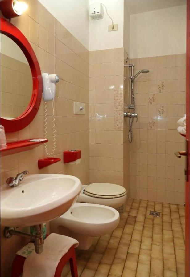 Hotel Santa Maria - Bardolino Town Center Eksteriør bilde
