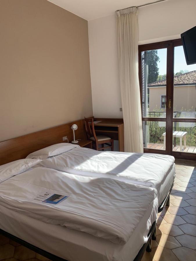 Hotel Santa Maria - Bardolino Town Center Eksteriør bilde